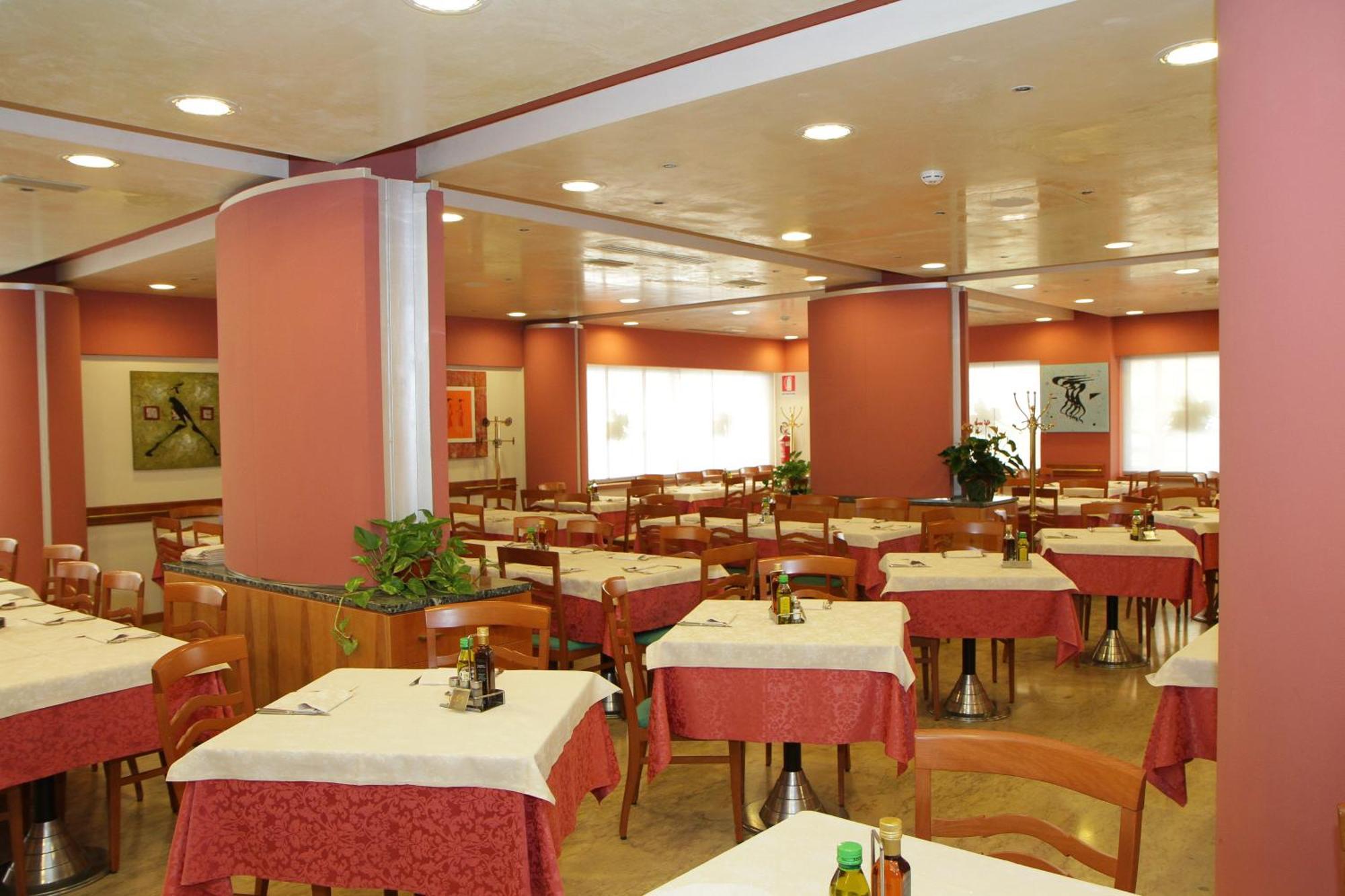 Hotel Ezzelino San Zenone Buitenkant foto